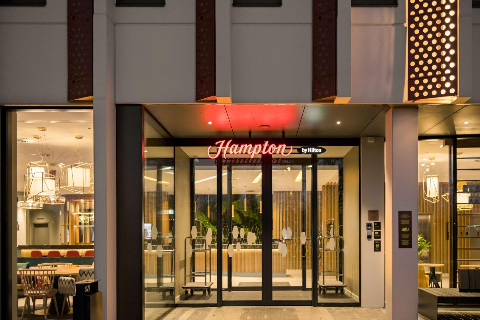 Hampton By Hilton Riga Airport Hotel Mārupe Exterior foto